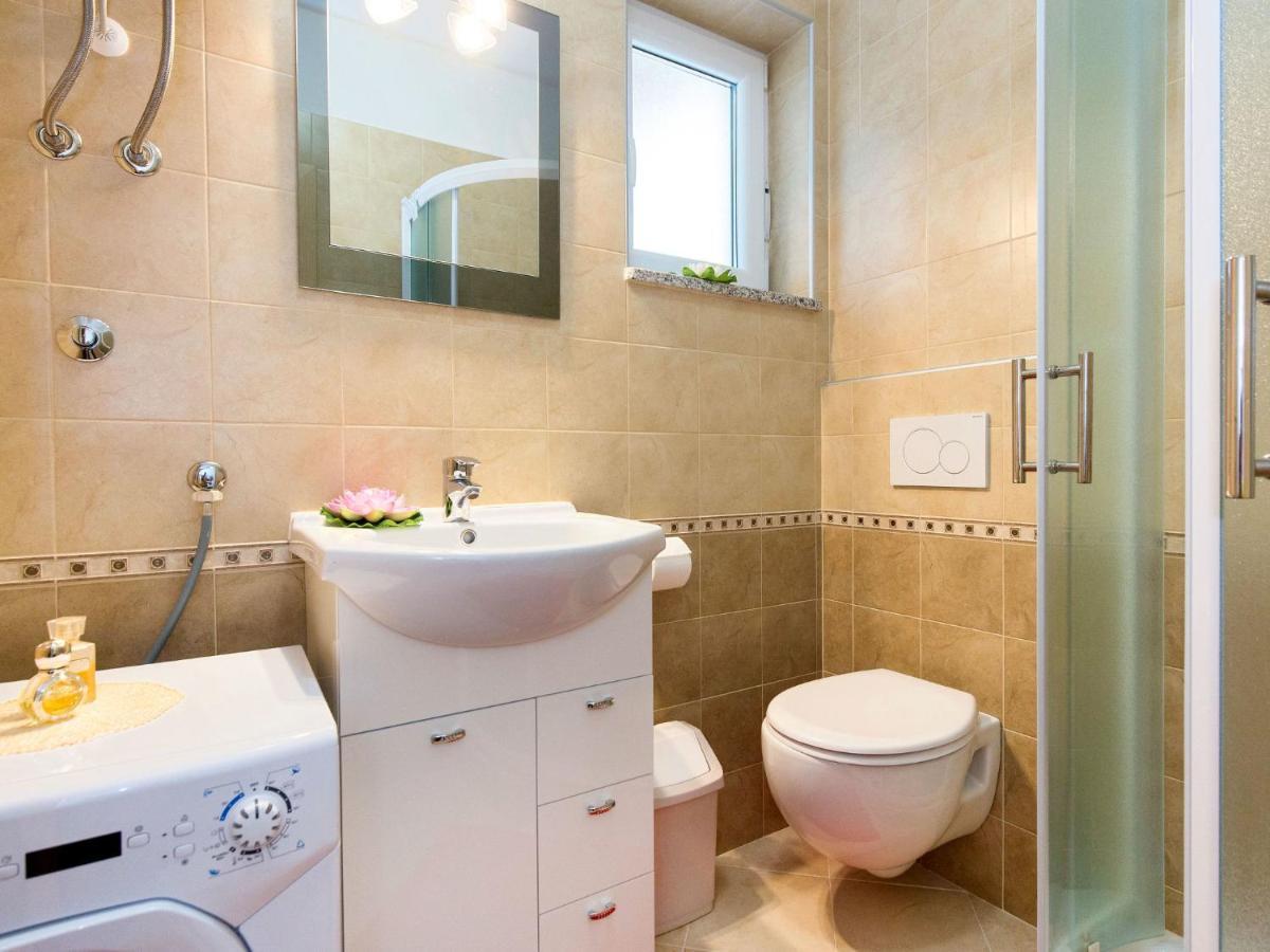 Apartment Andrea - Mod141 By Interhome Martina Экстерьер фото