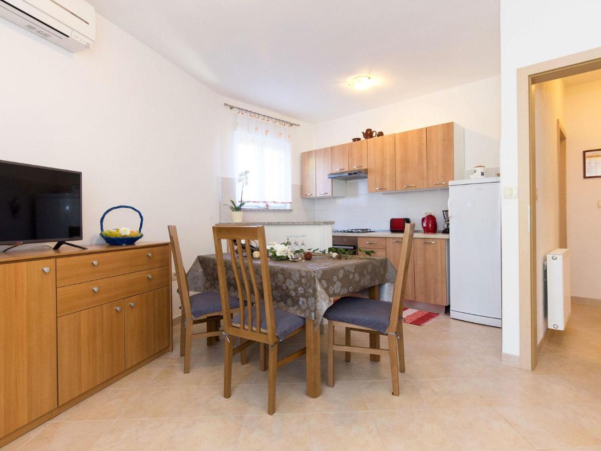Apartment Andrea - Mod141 By Interhome Martina Экстерьер фото